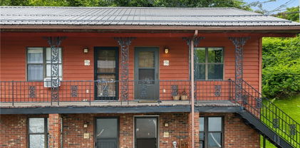 1469 W King Street Unit 201, Boone