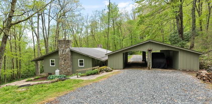 151 Moores Mountain Fork, Linville