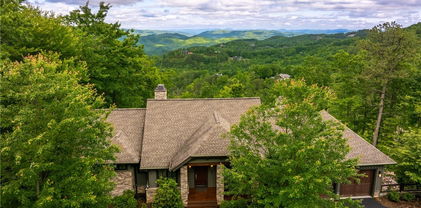 1145 Goldenrod Road, Boone
