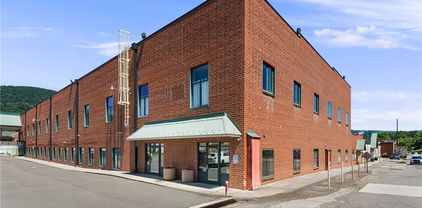 215 S Jefferson Avenue Unit 107, West Jefferson