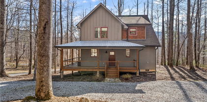 43 Clinchfield Gap Road, Marion