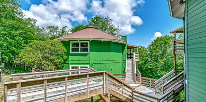 104 Hornbeam, Beech Mountain