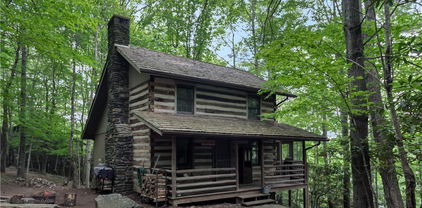 682 Stonebridge Lane, Todd