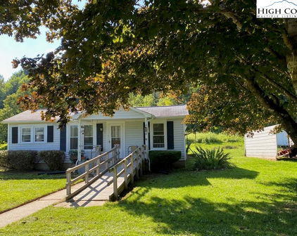 7610 Linville Falls Highway, Newland