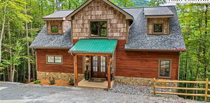 371 Hews Circle, Blowing Rock