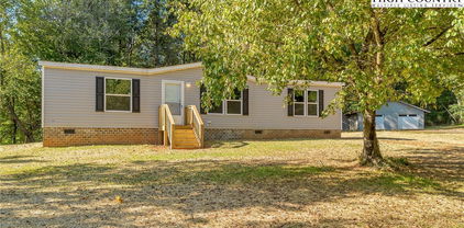 324 Center Lane, Thurmond