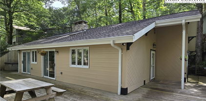 1300 Laurel Lane, Blowing Rock