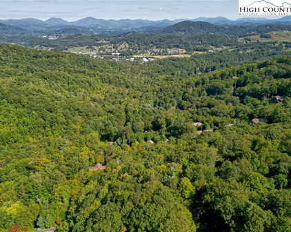 TBD Highland Lakes Road, Blowing Rock
