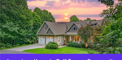 142 Fairway Oaks Drive, West Jefferson