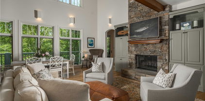 509 Twin Rivers Drive, Boone
