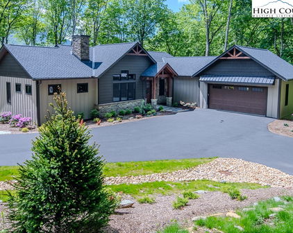 1134 Vista Way, Linville