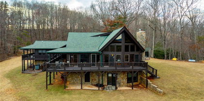 910 Wiley F Gambill Road, Crumpler