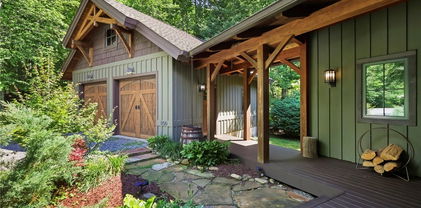 1150 Sweetgrass Drive, Blowing Rock