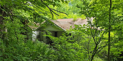 3455 W Mill Creek Road, Warrensville
