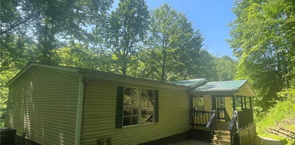171 Will Glenn Road, Sugar Grove