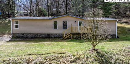 1920 Castle Ford Road, Boone