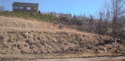 747 SE Chatsworth Street, Lenoir