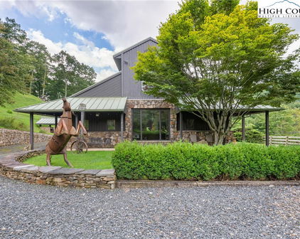 3760 Bald Mountain Road, West Jefferson