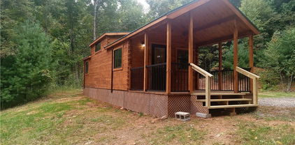 234 Pioneer Trail, Warrensville