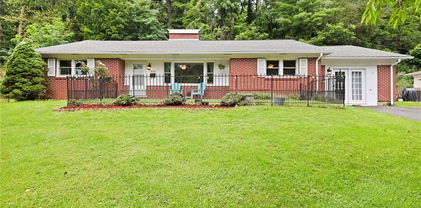 207 Cherrybrook Lane, Boone