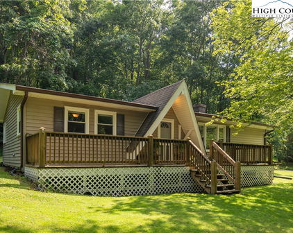 664 Cherry Avenue, West Jefferson