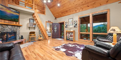 855 Ivy Hill Road, Todd