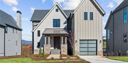 375 Calico Court, Boone