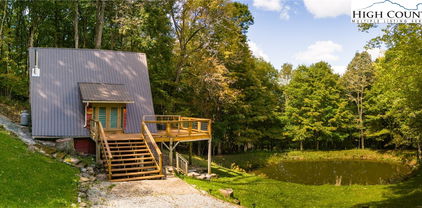 347 Howards Knob Road, Boone