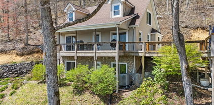 386 Hornblend Drive, Boone