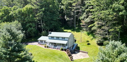 581 N. Fork New River Road, Lansing
