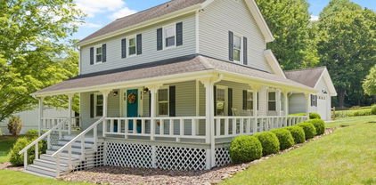 125 Schaffer Road, Boone