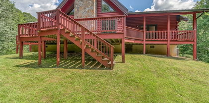 5023 Elk Park Highway, Elk Park