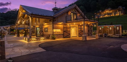 161 Firerock Station Trail, Sugar Grove