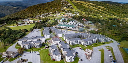 301 Pinnacle Inn Road Unit 1203, Beech Mountain