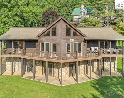 156 Rivers Edge Access Road, Jefferson