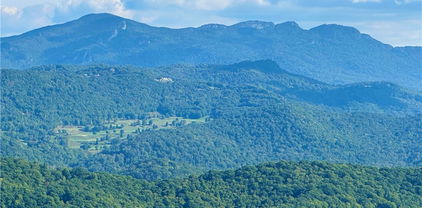 303 Sugar Top Drive Unit 2716, Sugar Mountain