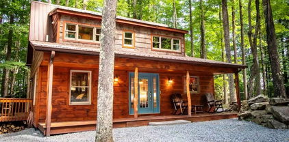 213 Rhododendren Drive, Beech Mountain