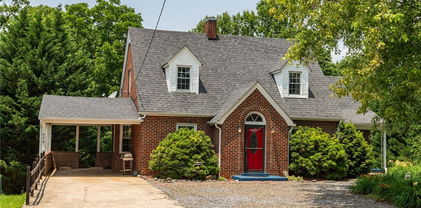 4216 Boone Trail, Millers Creek