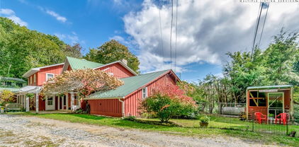 2209/2211 Sugar Mountain 2 Road, Newland