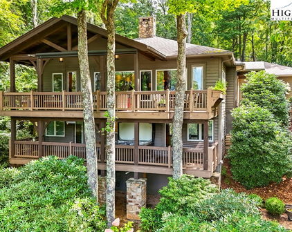 372 Wonderland Woods Drive, Blowing Rock