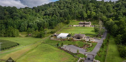 161/231 Firerock Station Trail, Sugar Grove