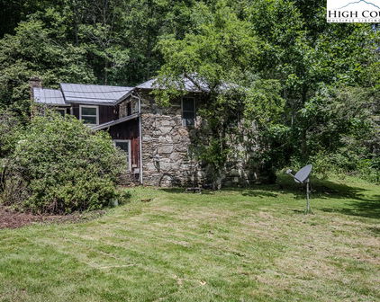 3742 US Highway 321 Boulevard Unit 54, Blowing Rock