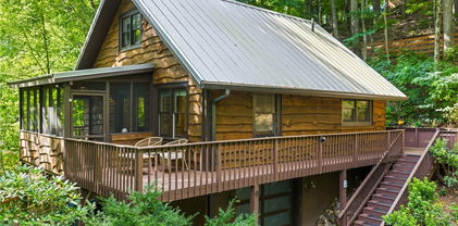 280 Wildwood Lane, Boone