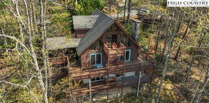 310 W Laurel Circle, Deep Gap