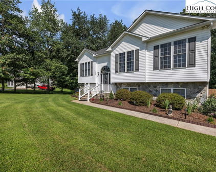 354 Shingle Gap Road, Purlear