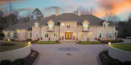 1090 Pearidge Road, Bostic