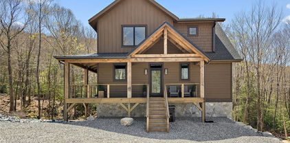 703 Eagle Springs Trail, Banner Elk