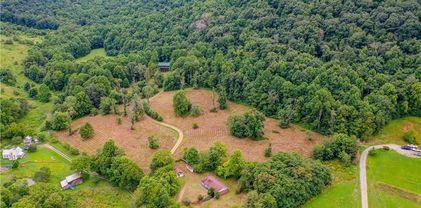2190 Antioch Road, Sparta
