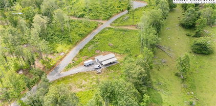 342 Up The River Drive, Creston