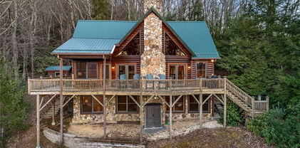 4880 Nightingale Lane, Lenoir